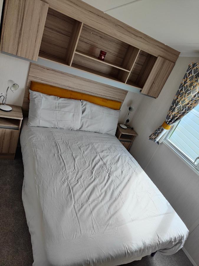 J6 Static Caravan, Fairway Holiday Park Sandown Eksteriør bilde